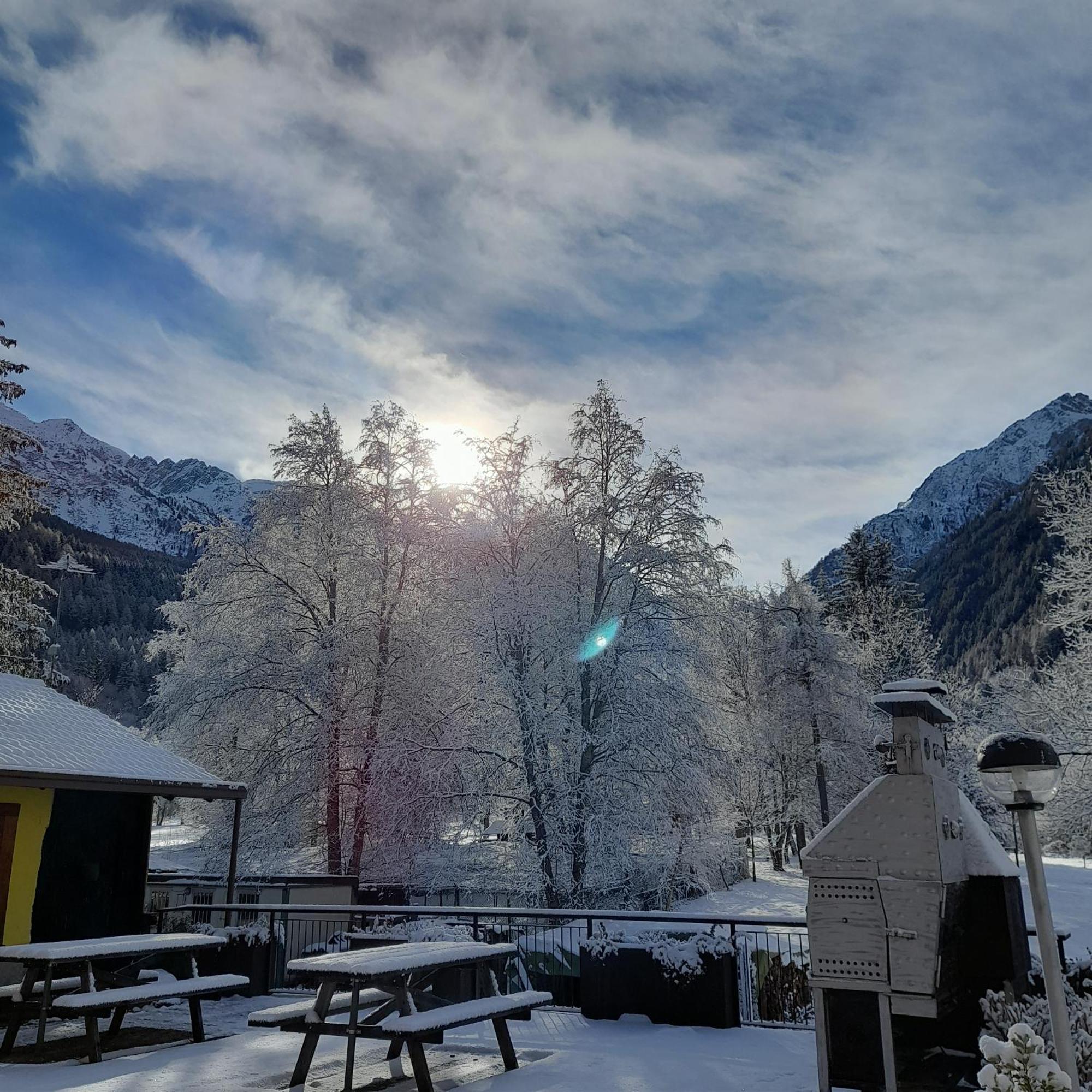 Soggiorno Vacanze Stella Alpina Temù Zewnętrze zdjęcie